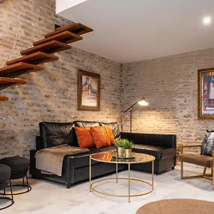 Unika Homes Hombre De Piedra Appartamento Siviglia